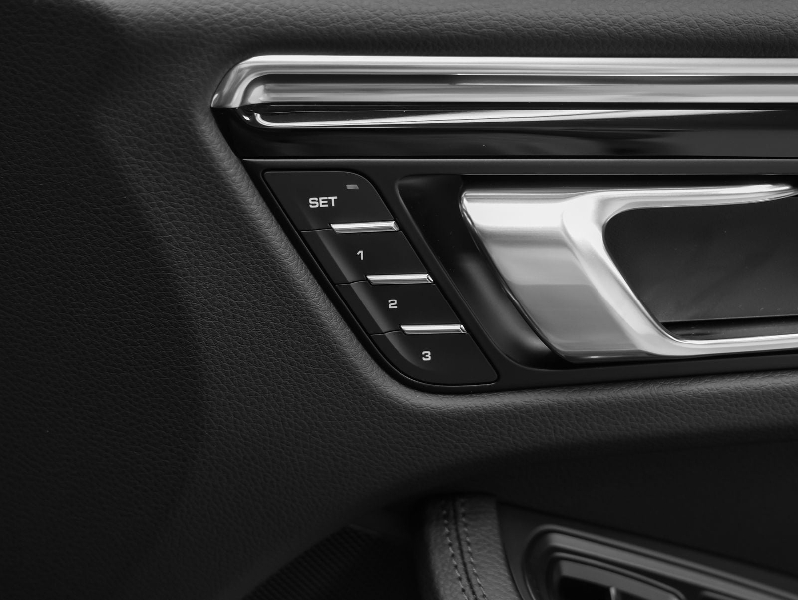 2026 Porsche Macan Macan S