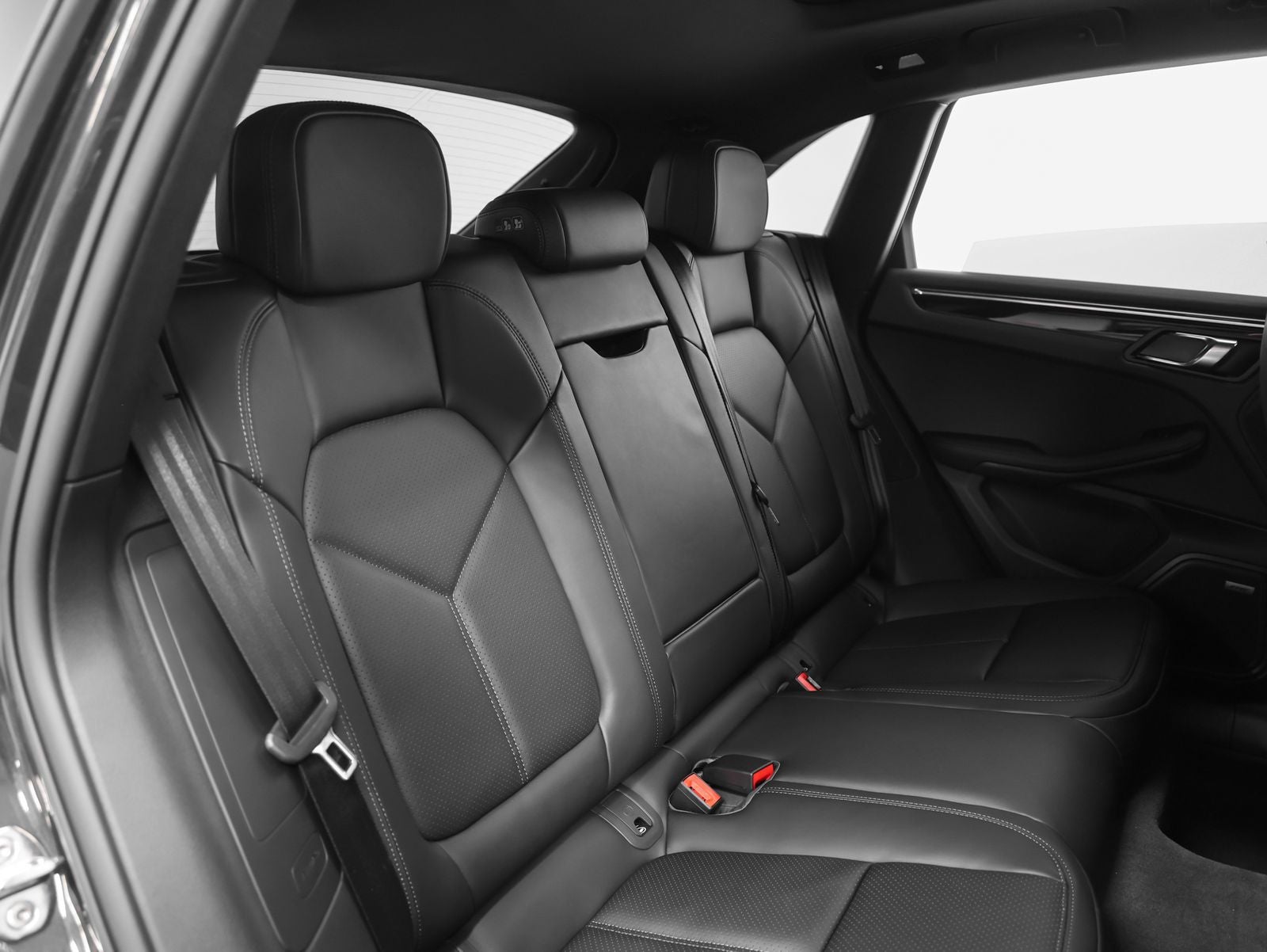 2026 Porsche Macan Macan S