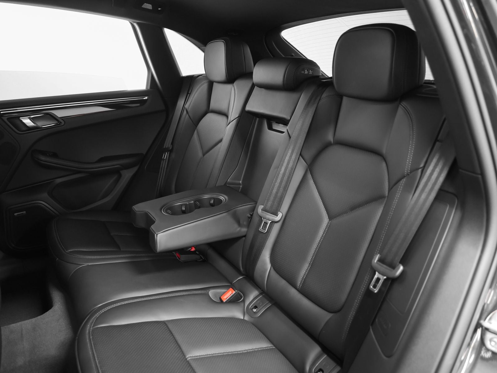2026 Porsche Macan Macan S