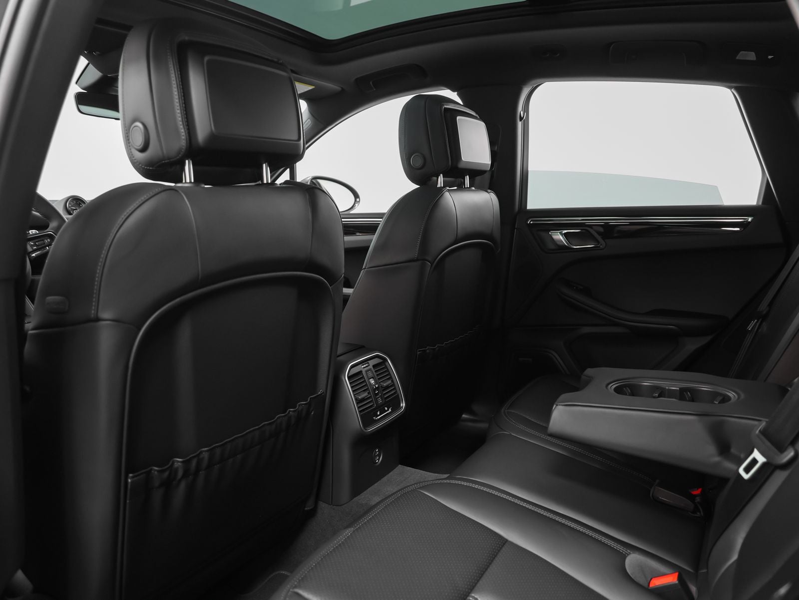 2026 Porsche Macan Macan S