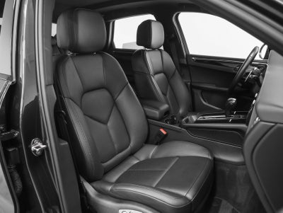 2022 Porsche Macan Macan S