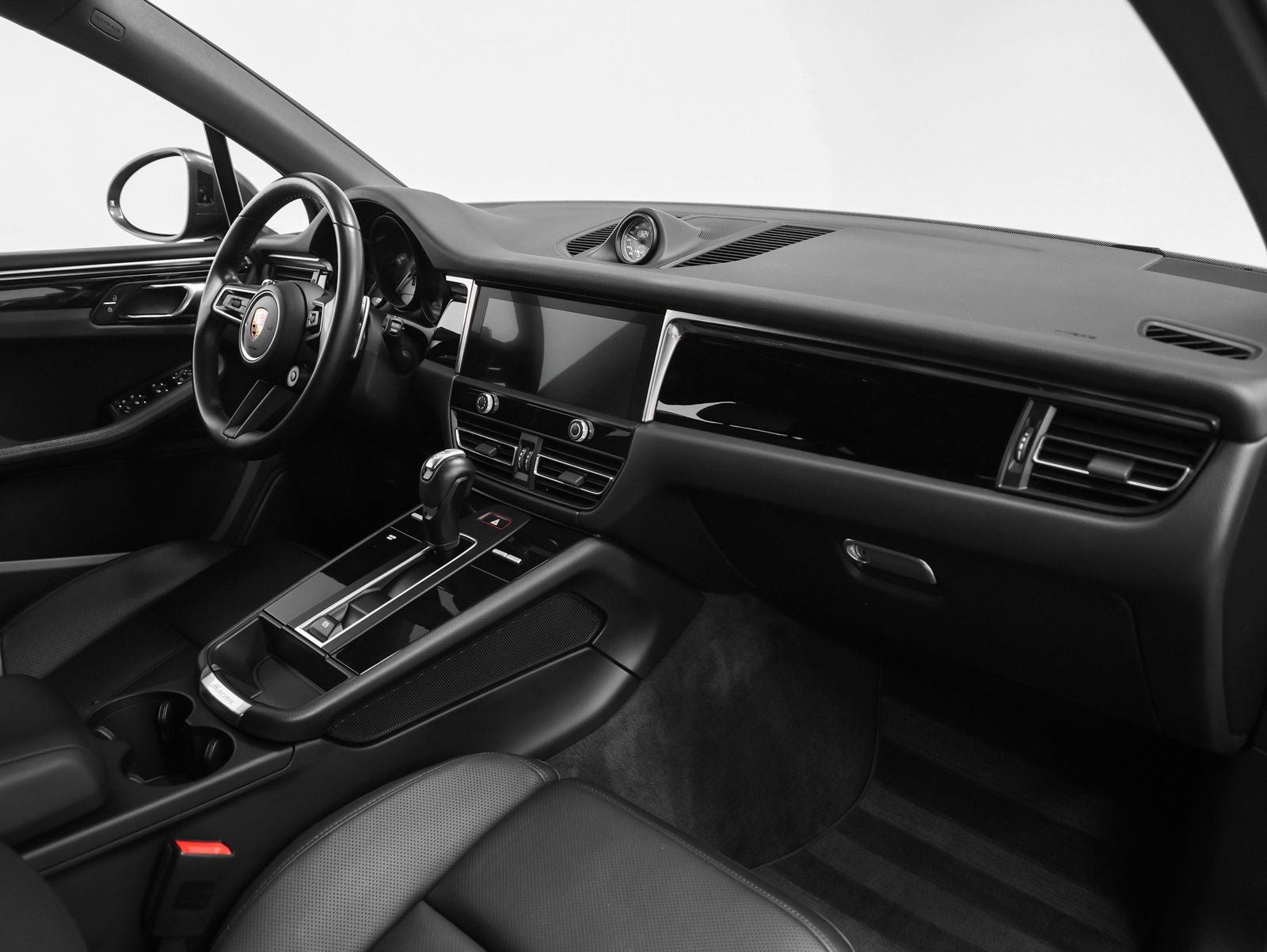 2022 Porsche Macan Macan S