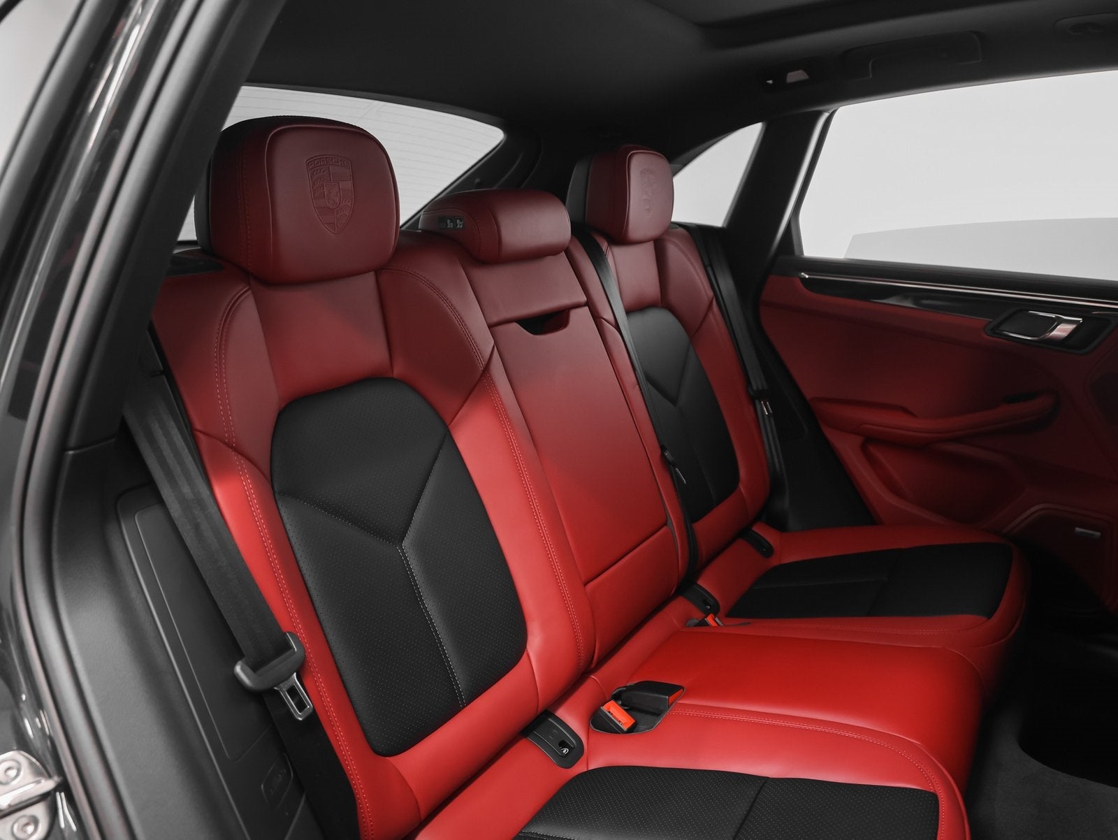 2026 Porsche Macan Macan S