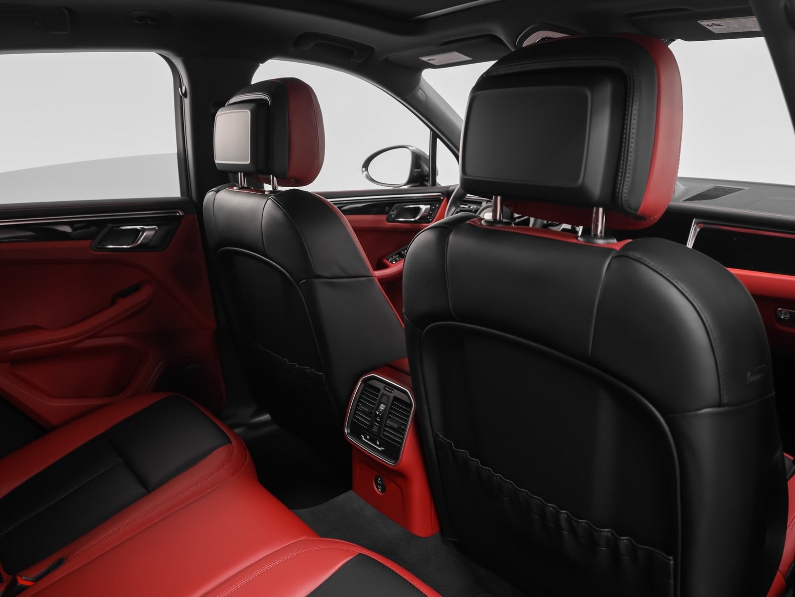 2026 Porsche Macan Macan S