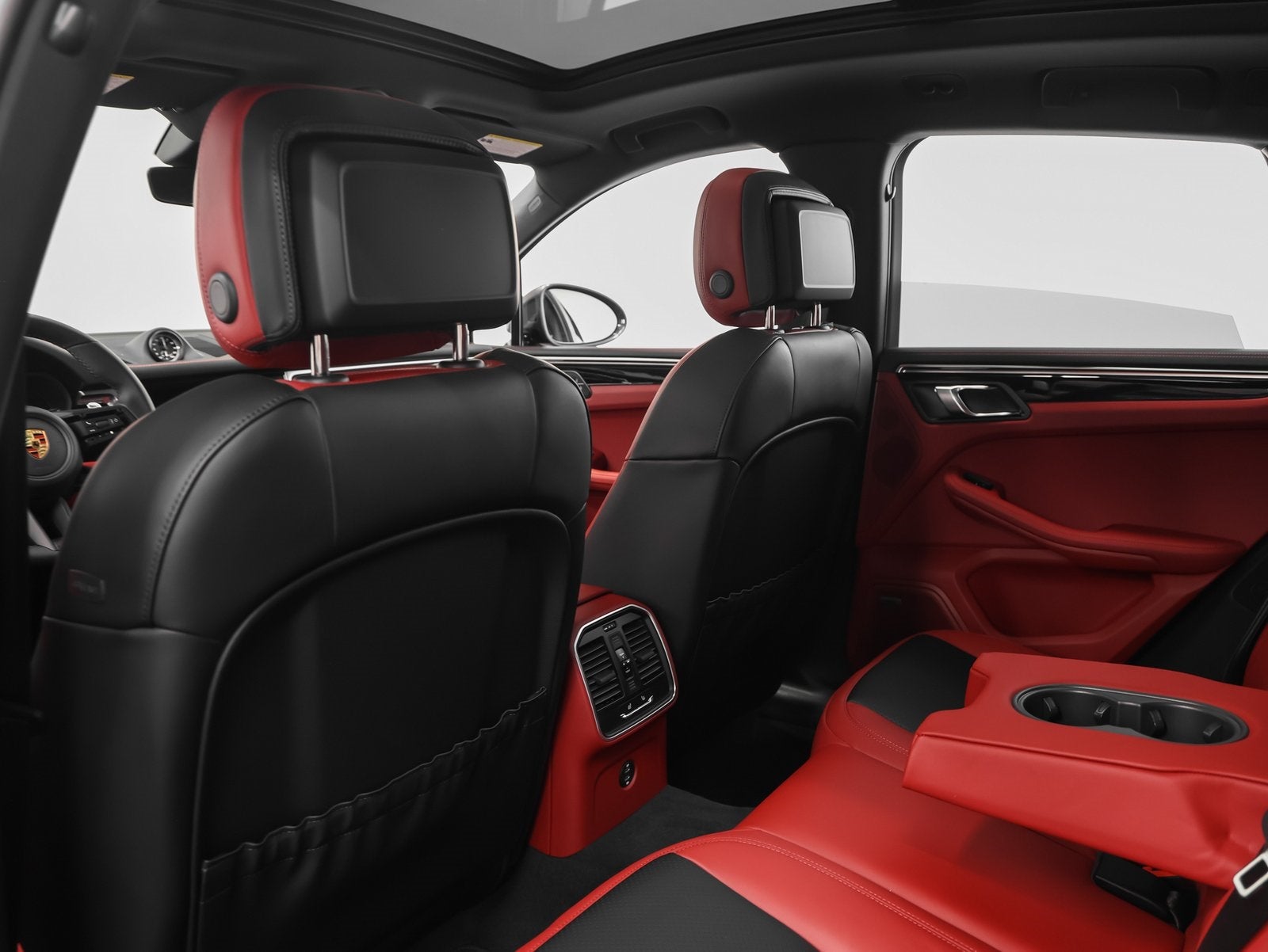 2026 Porsche Macan Macan S