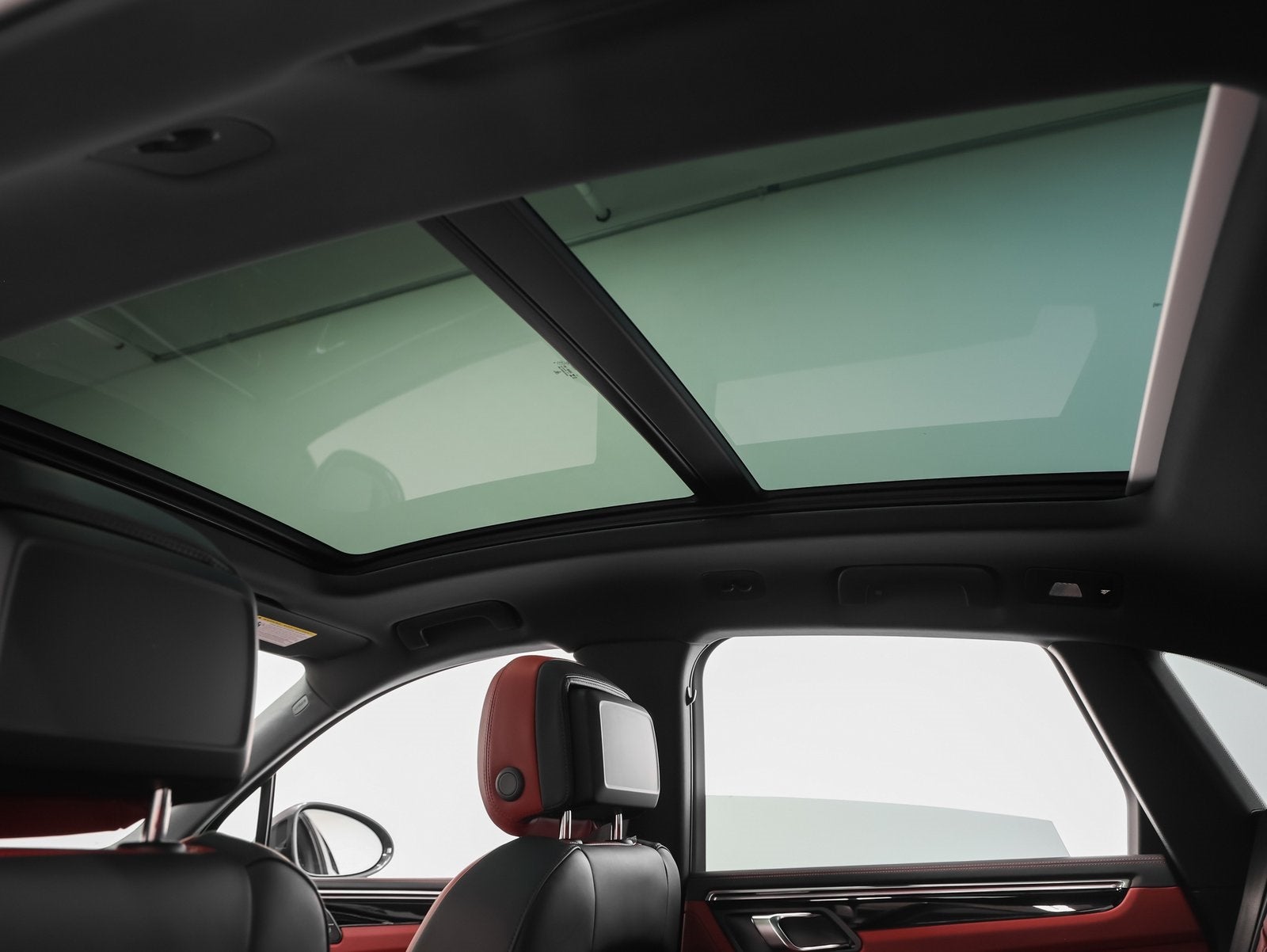 2026 Porsche Macan Macan S