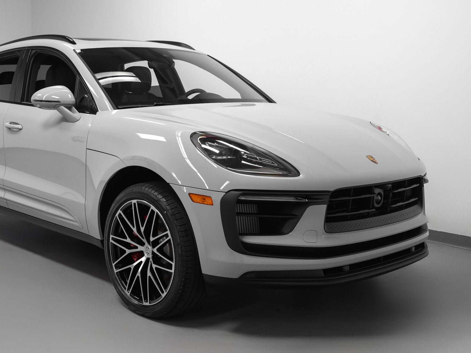 2026 Porsche Macan Macan S