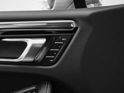 2026 Porsche Macan Macan S