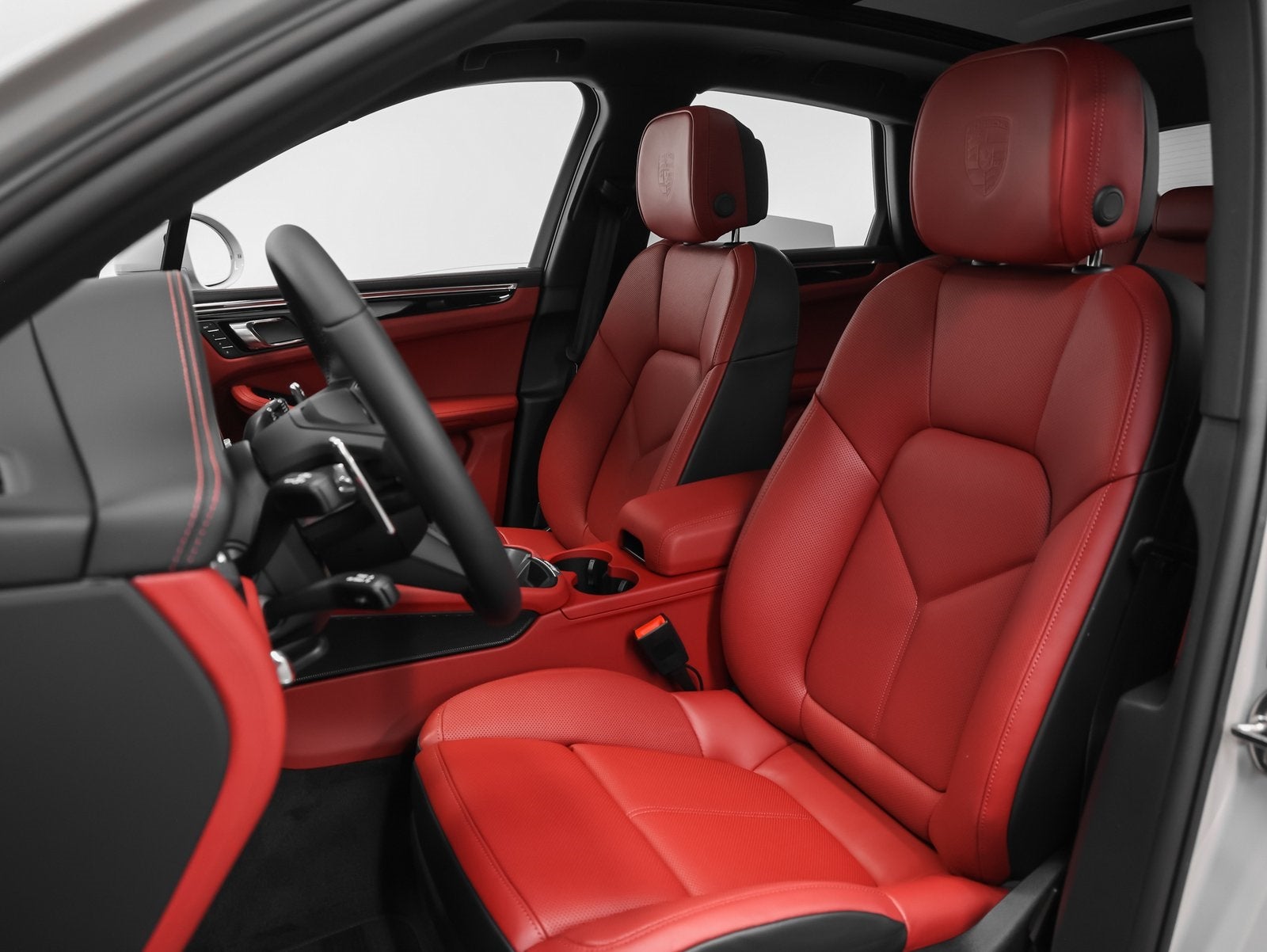 2026 Porsche Macan Macan S