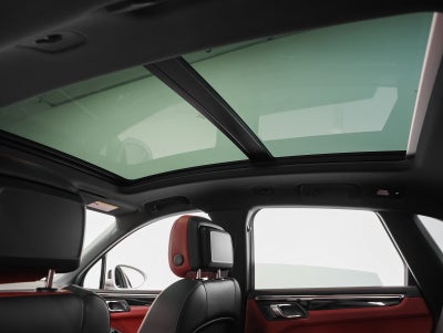 2026 Porsche Macan Macan S