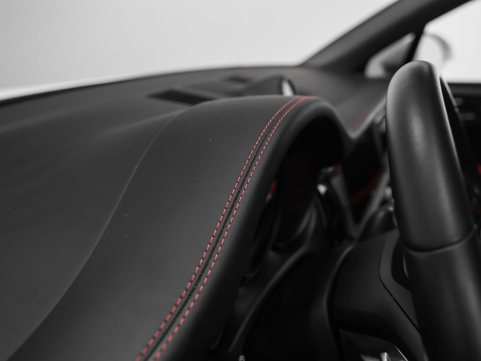 2022 Porsche Macan Macan S