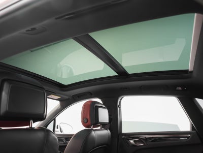 2022 Porsche Macan Macan S