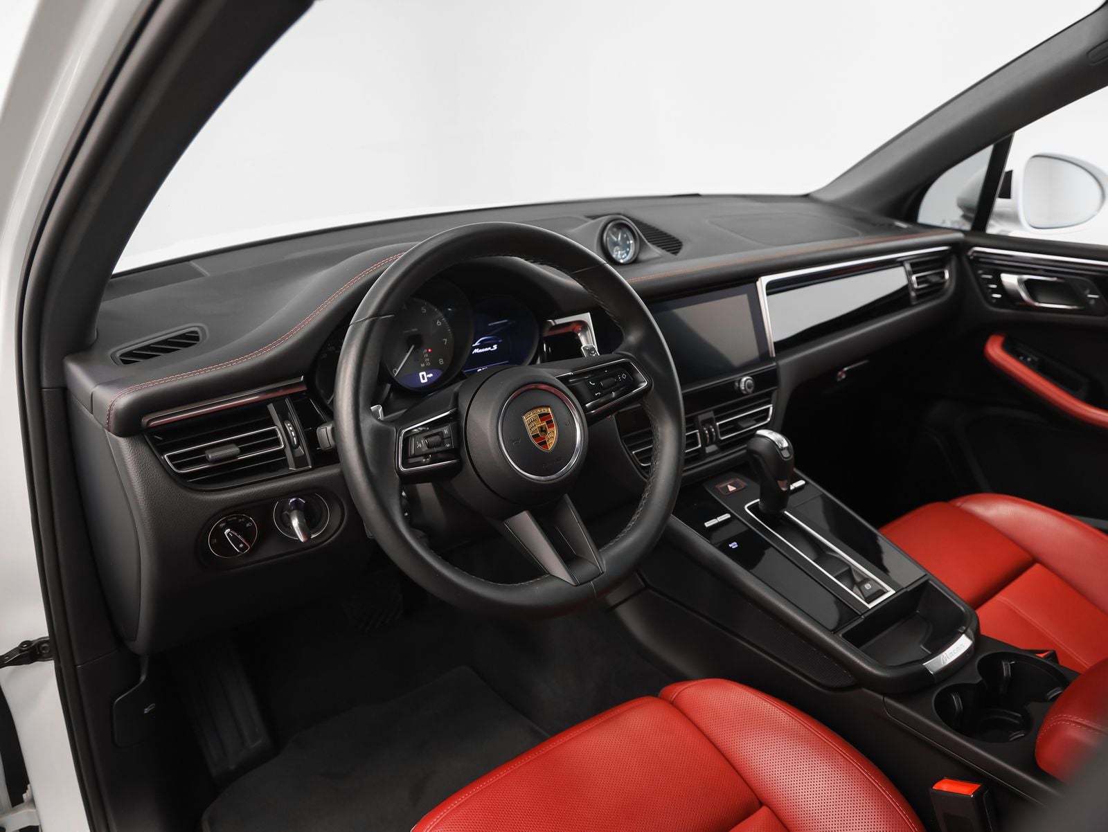 2022 Porsche Macan Macan S