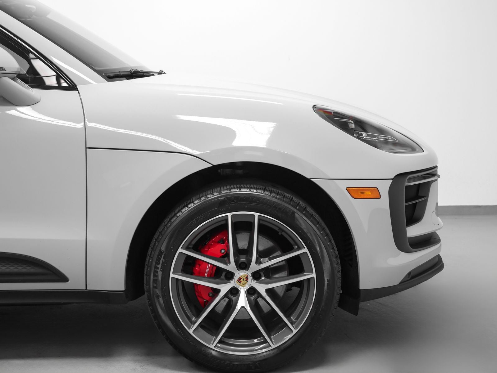 2024 Porsche Macan S