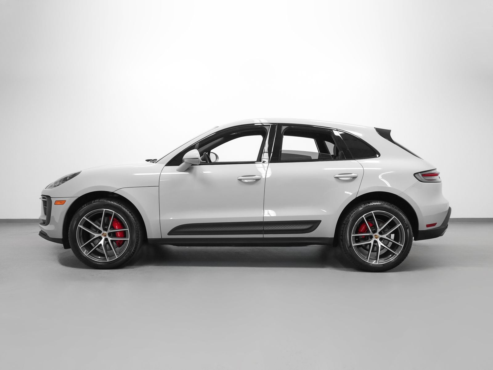 2024 Porsche Macan S