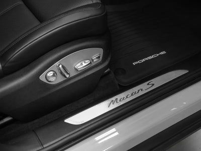 2024 Porsche Macan S