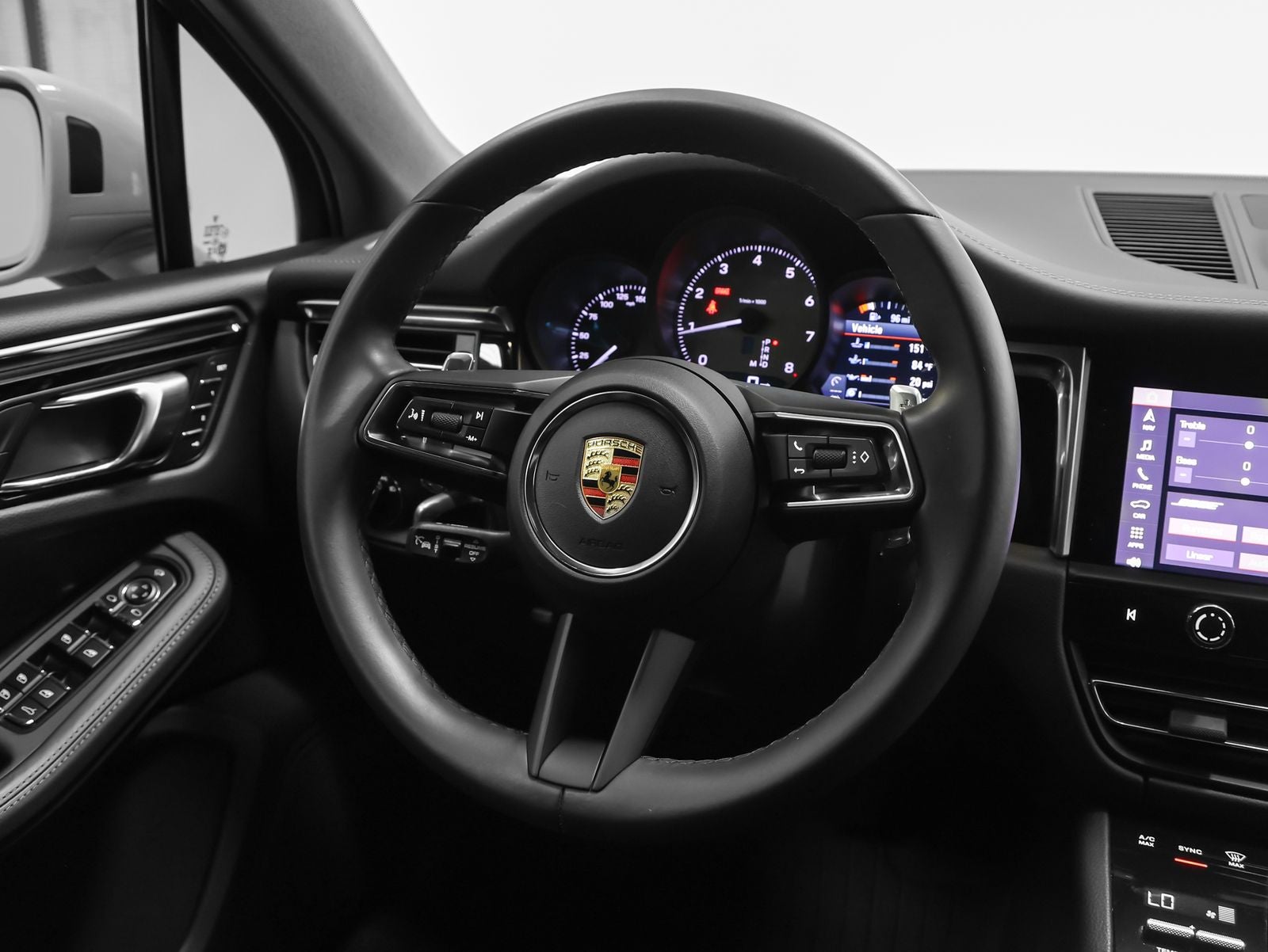 2024 Porsche Macan S