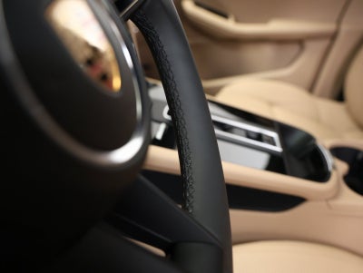 2026 Porsche Macan Macan S