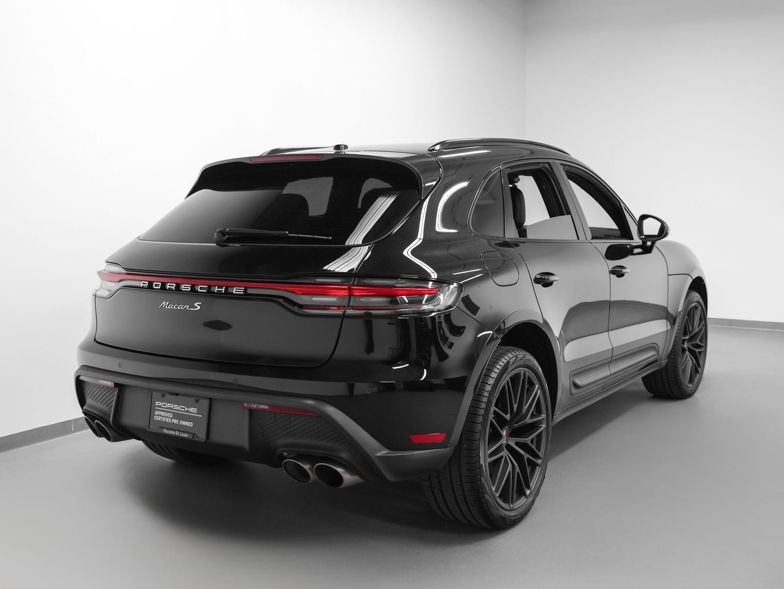 2023 Porsche Macan S