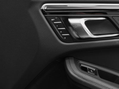 2023 Porsche Macan S