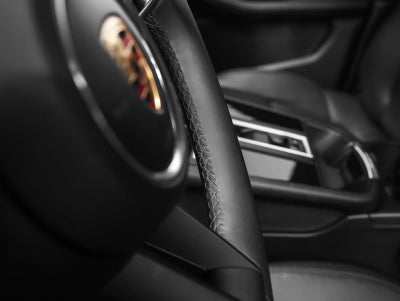 2023 Porsche Macan S