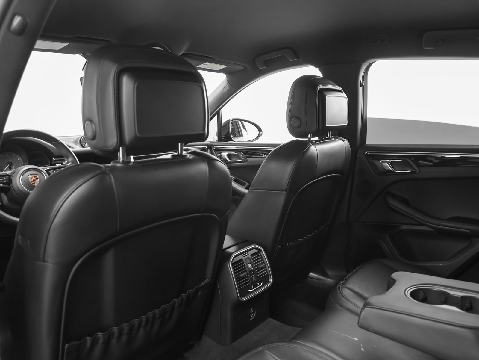 2023 Porsche Macan S