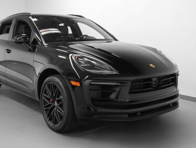 2023 Porsche Macan S