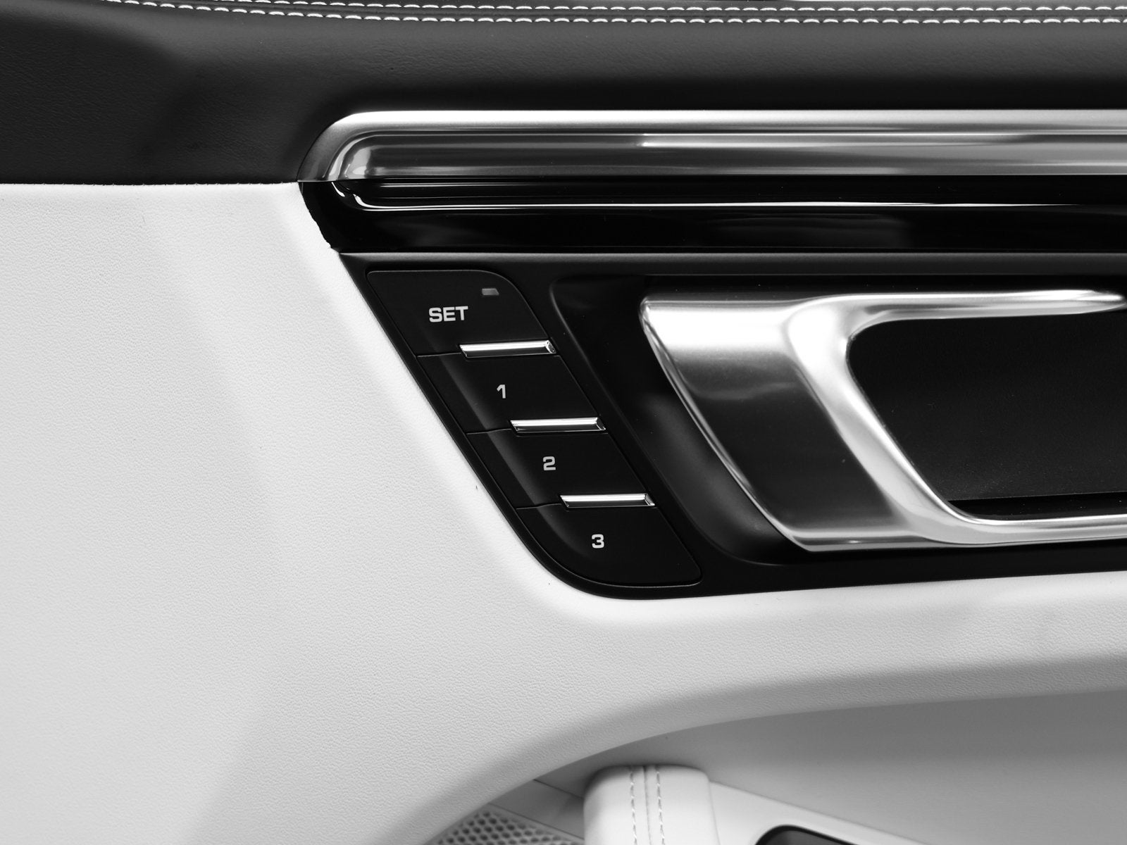 2026 Porsche Macan Macan S