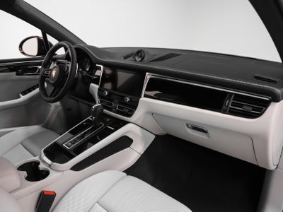 2026 Porsche Macan Macan S