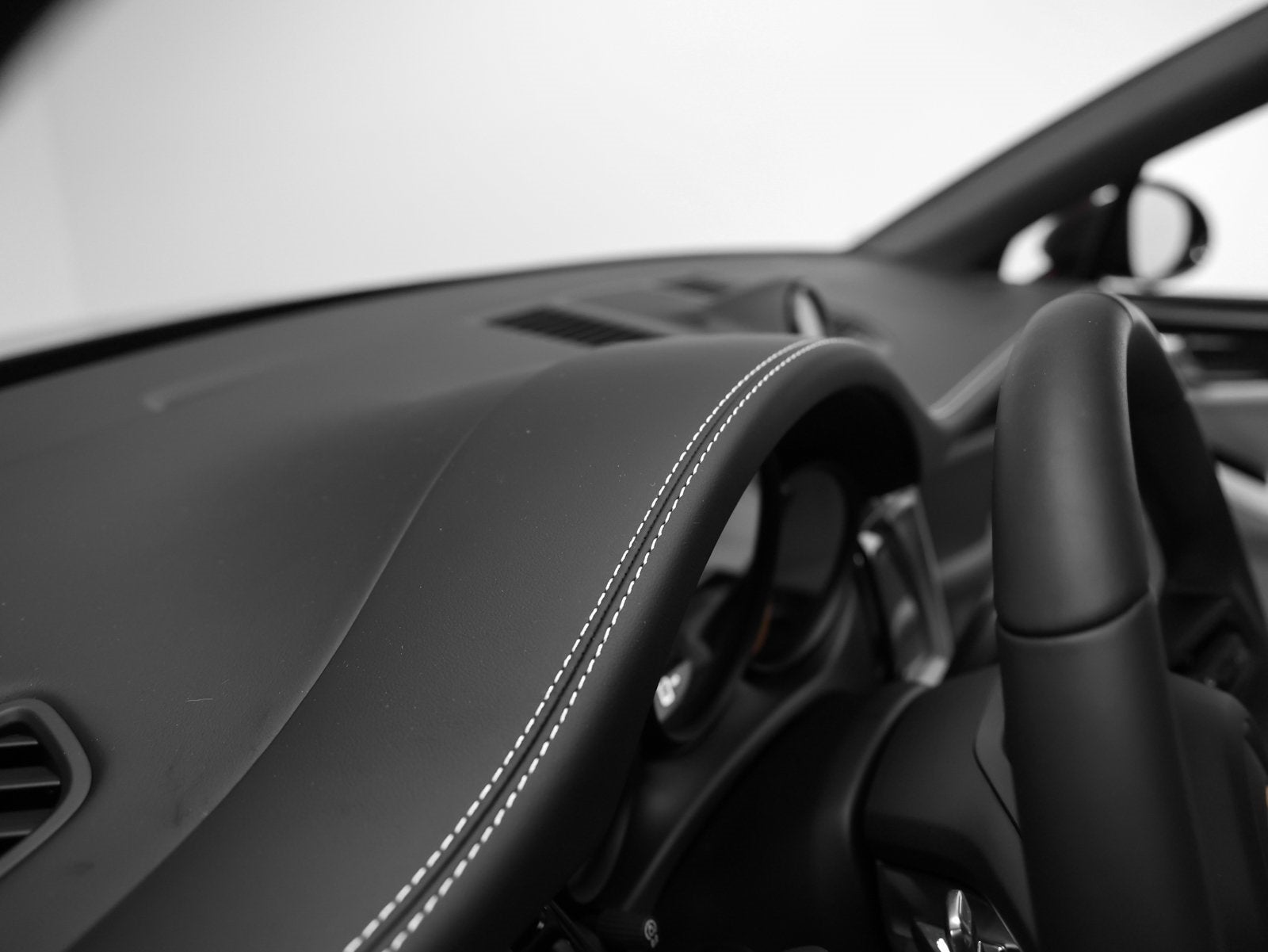 2026 Porsche Macan Macan S