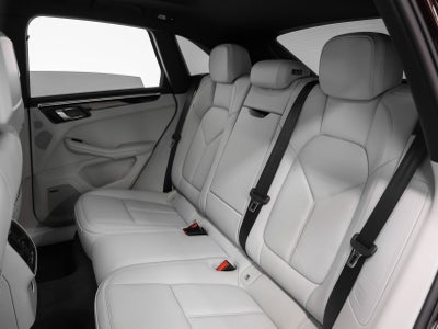 2026 Porsche Macan Macan S