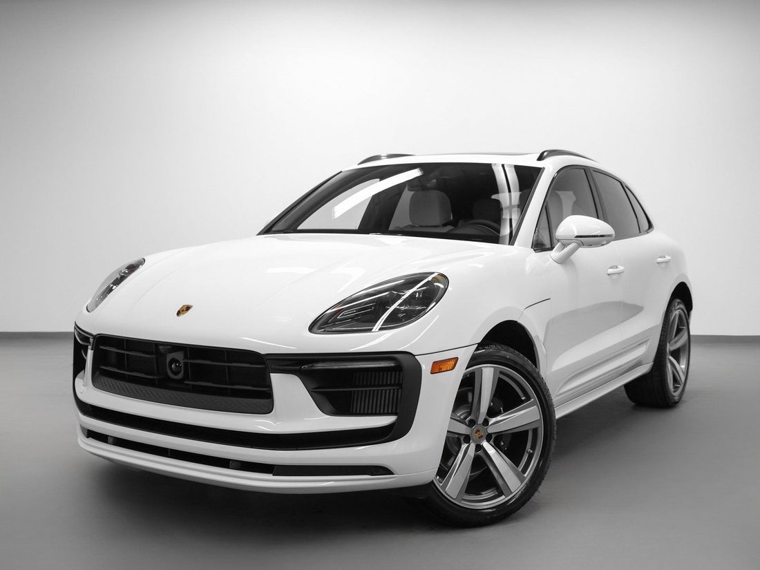 2026 Porsche Macan S — photo 1 of 52