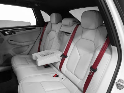 2026 Porsche Macan Macan S