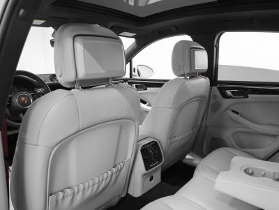 2026 Porsche Macan Macan S