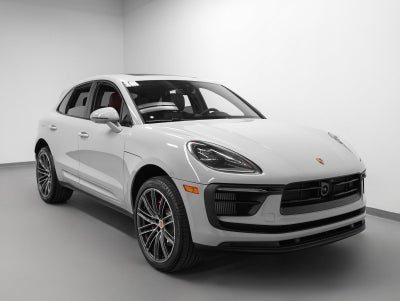 2026 Porsche Macan Macan S