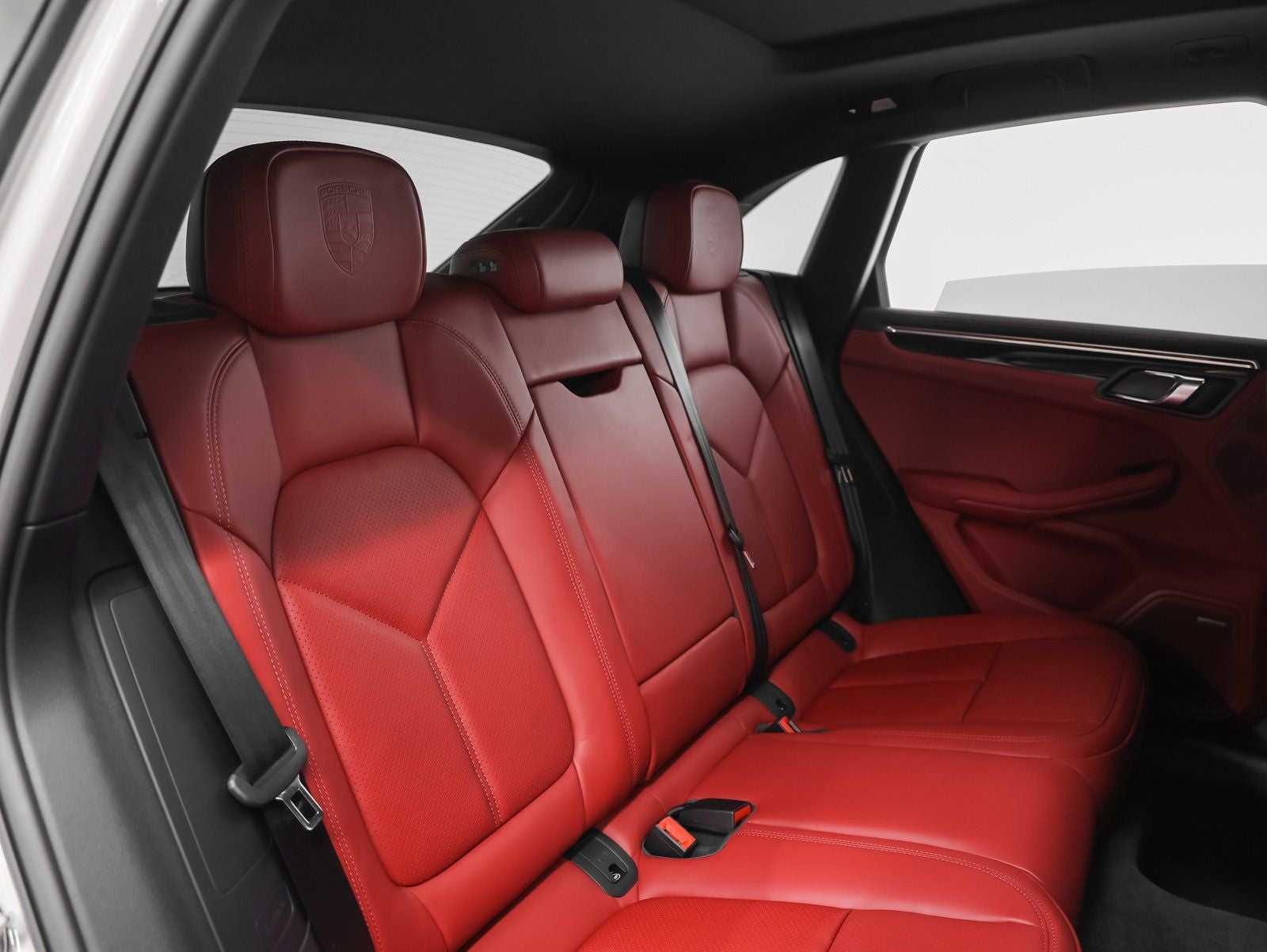 2026 Porsche Macan Macan S