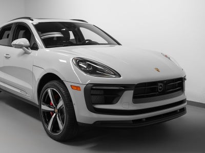 2026 Porsche Macan S