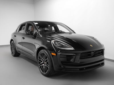 2026 Porsche Macan Macan S