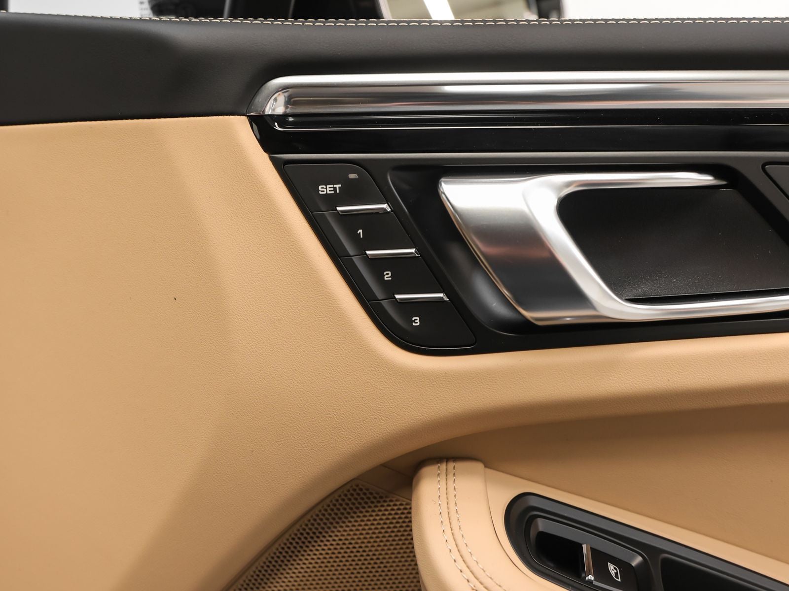 2026 Porsche Macan Macan S