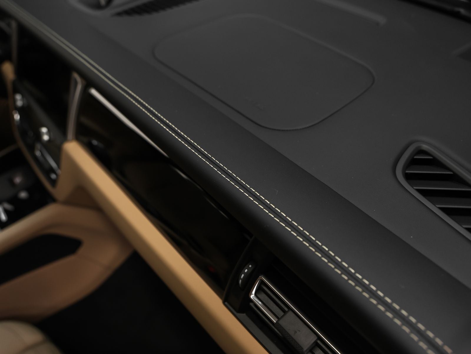 2026 Porsche Macan Macan S