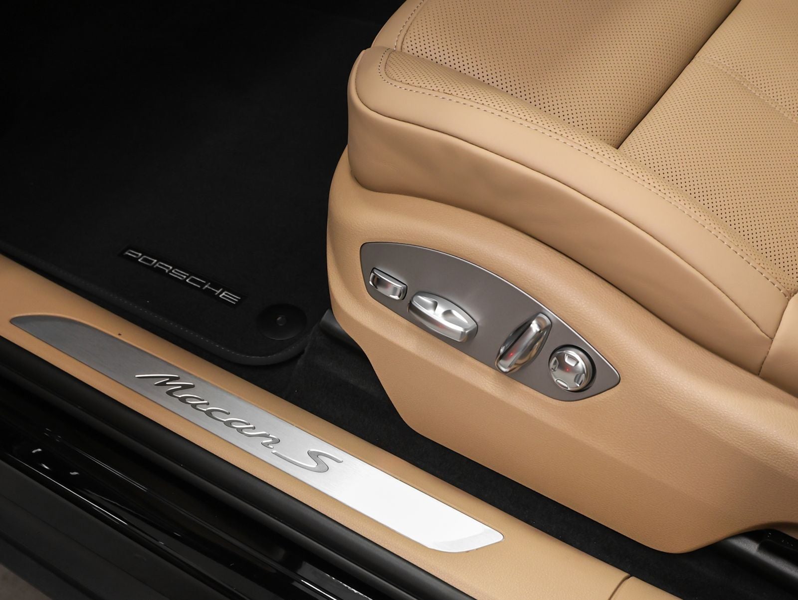 2026 Porsche Macan Macan S