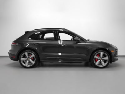 2026 Porsche Macan Macan S