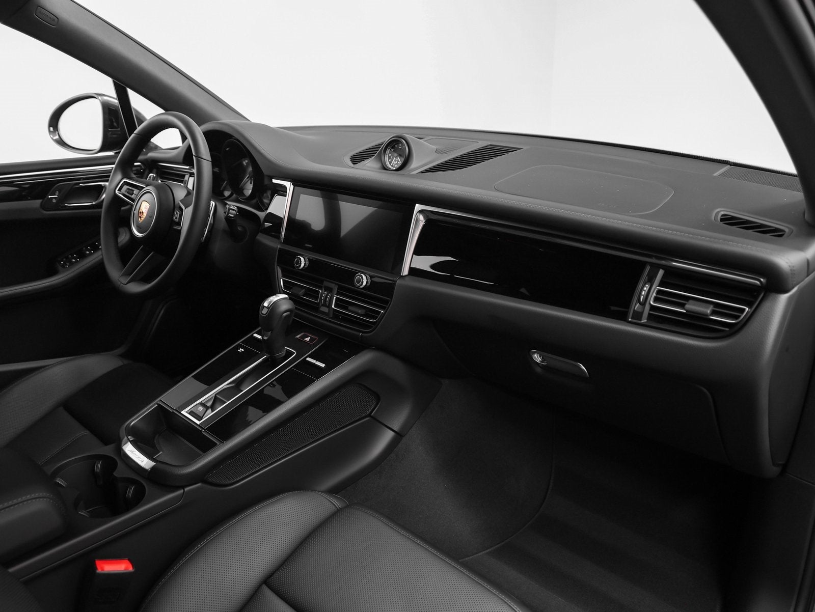 2026 Porsche Macan Macan S