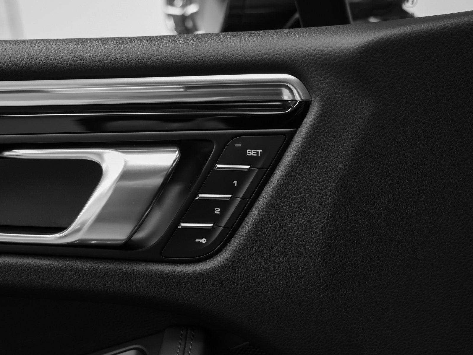 2026 Porsche Macan Macan S