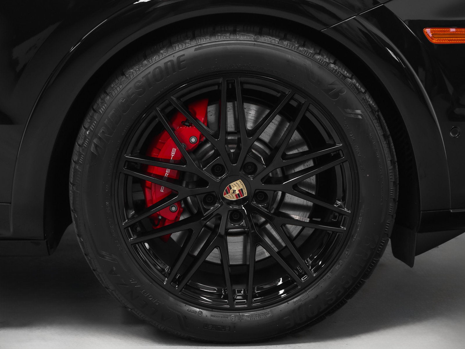 2026 Porsche Cayenne Cayenne GTS