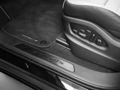2026 Porsche Cayenne Cayenne GTS