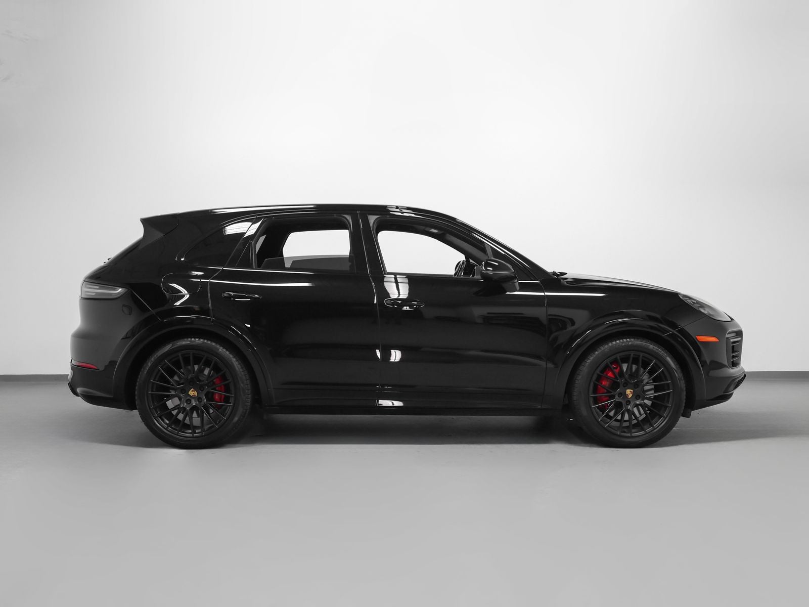 2021 Porsche Cayenne GTS