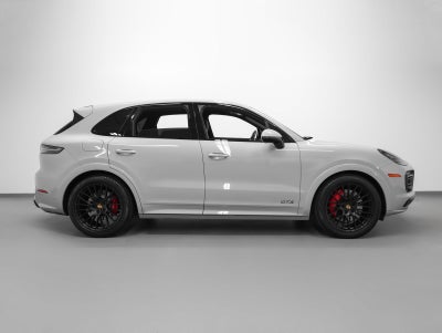 2023 Porsche Cayenne Cayenne GTS (MY23)