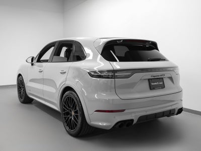 2023 Porsche Cayenne Cayenne GTS (MY23)