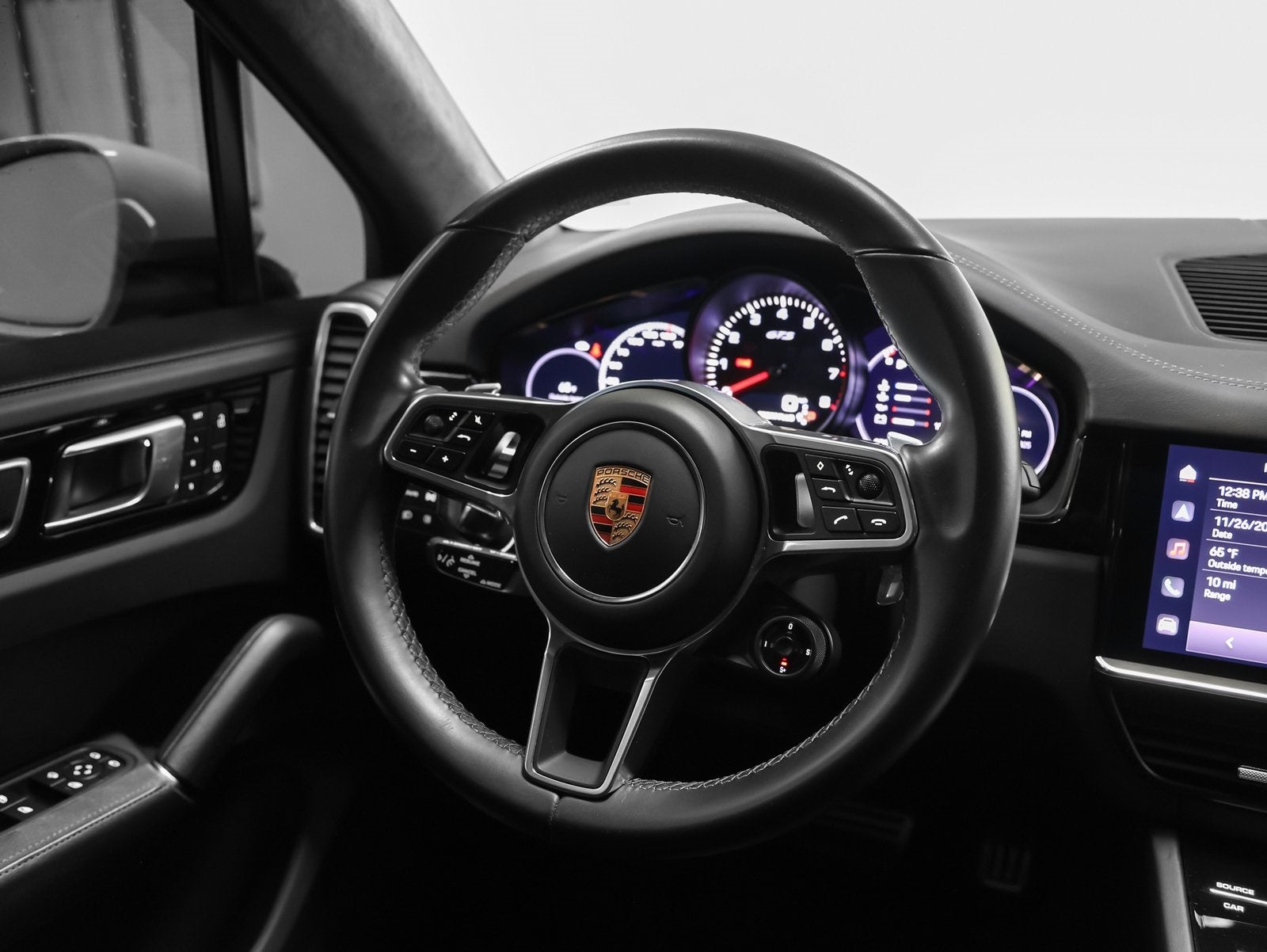 2023 Porsche Cayenne Cayenne GTS (MY23)